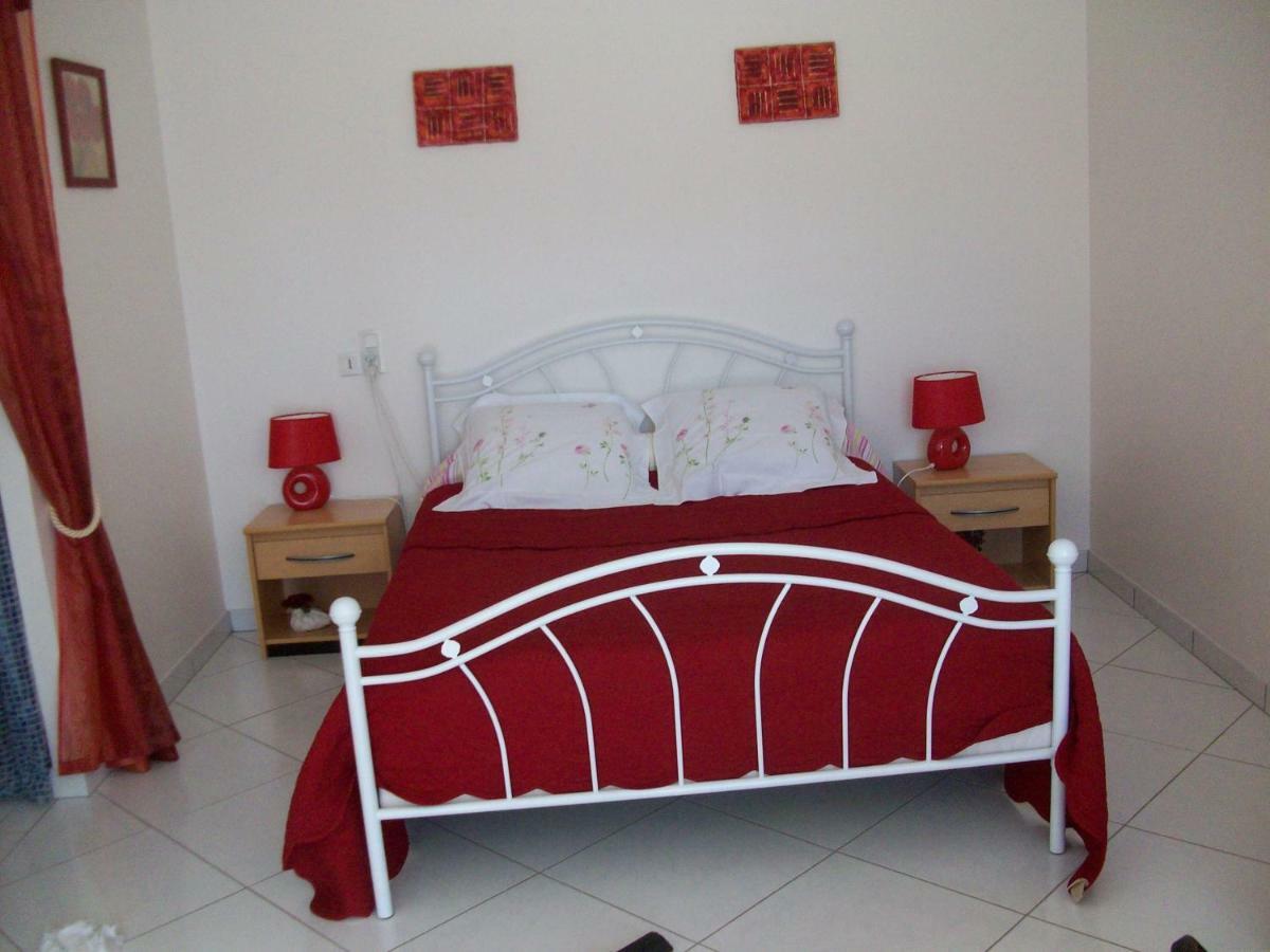Chambres D'Hotes La Belle Taille Lassay-les-Chateaux Εξωτερικό φωτογραφία